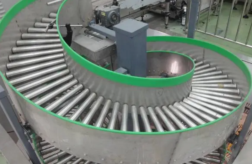 輸送機(jī) 輸送機(jī)